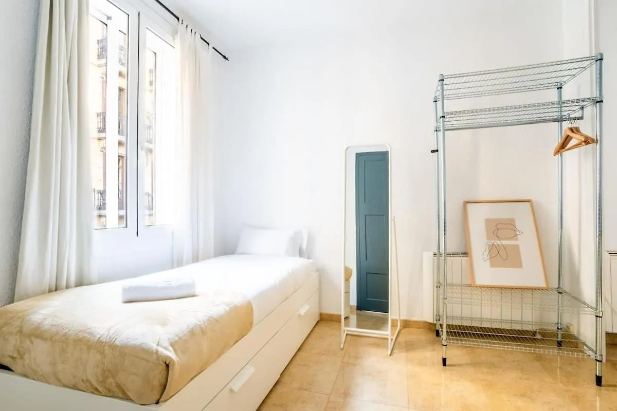 Apartament Private Terrace Attico 3Bd In Gran De Gracia Barcelona