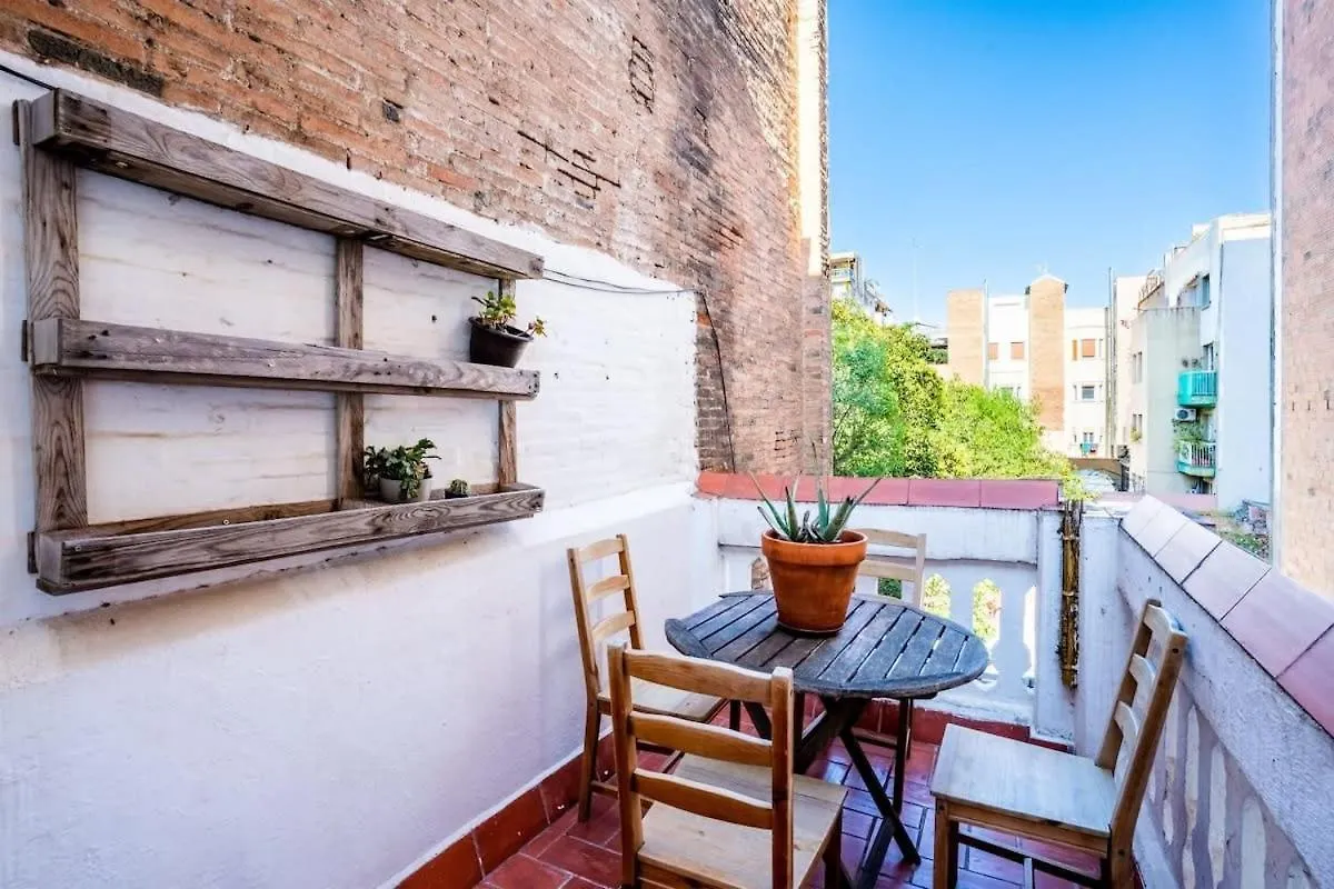 Apartament Private Terrace Attico 3Bd In Gran De Gracia Barcelona 0*,  Hiszpania